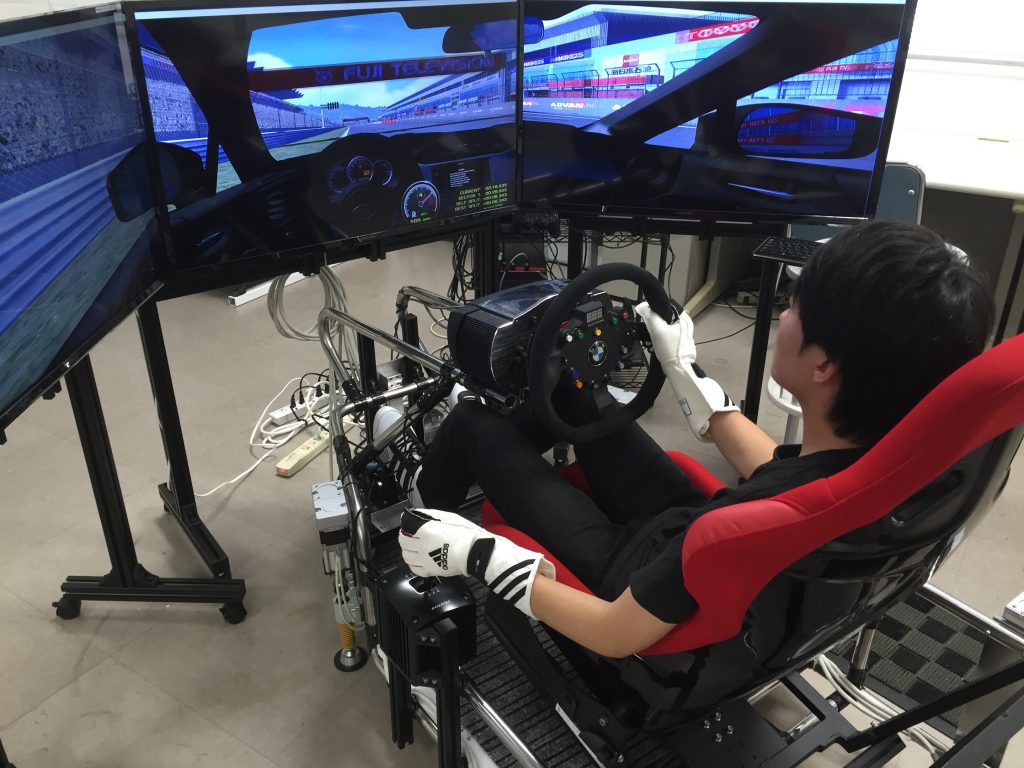 ｇｉａ専門学校 新潟国際自動車大学校の学生ドライバーがtoyota Gazoo Racing８６ Brzレースに参戦 Nsgグループ